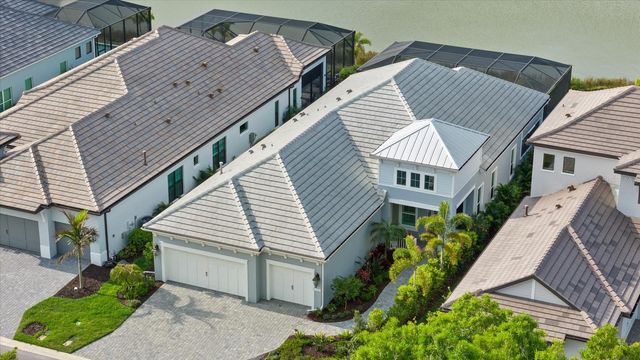 6353 ISLA DEL RAY AVENUE, Sarasota, FL 34240