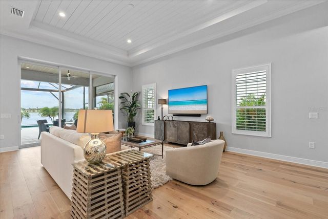 6353 ISLA DEL RAY AVENUE, Sarasota, FL 34240