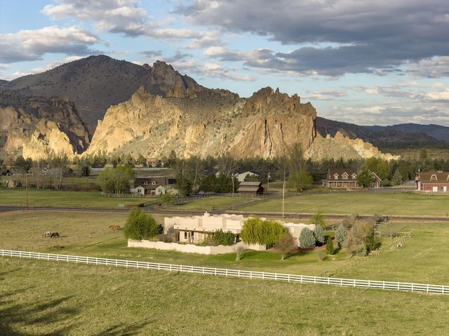 8955 NE 5th Street, Terrebonne, OR 97760