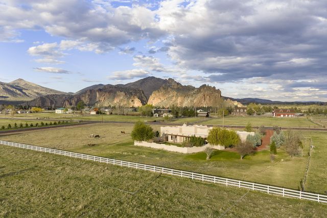 8955 NE 5th Street, Terrebonne, OR 97760