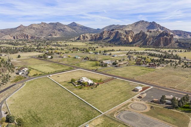 8955 NE 5th Street, Terrebonne, OR 97760