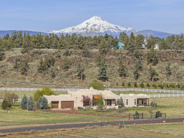 8955 NE 5th Street, Terrebonne, OR 97760