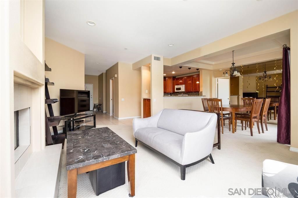 12122 Royal Birkdale 205, San Diego, CA 92128 — photo 2