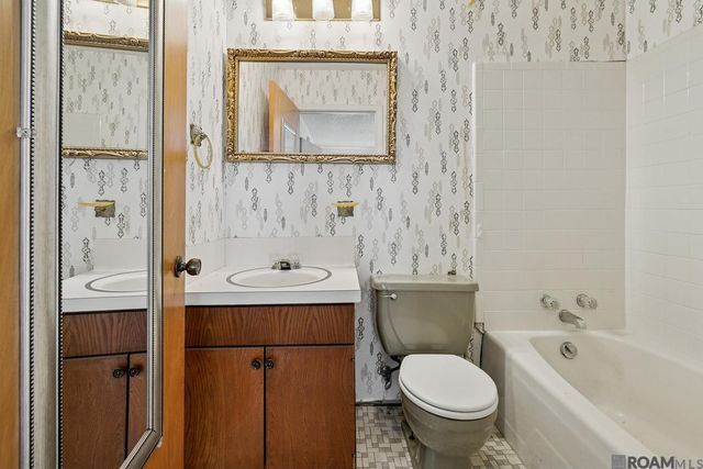 19533 Plank Rd, Zachary, LA 70791