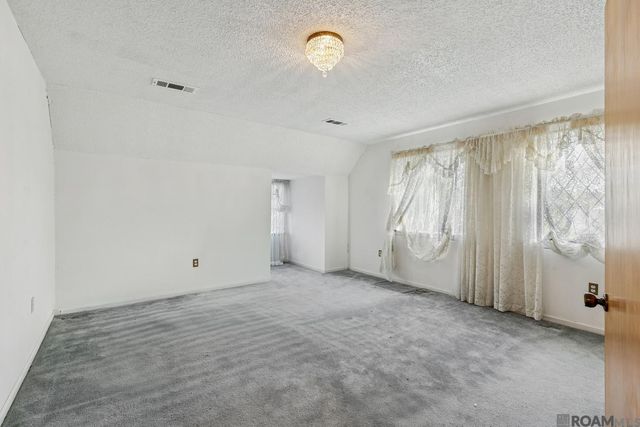 19533 Plank Rd, Zachary, LA 70791