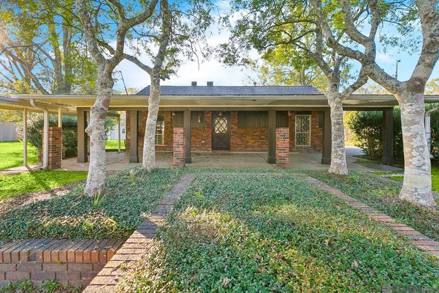 19533 Plank Rd, Zachary, LA 70791