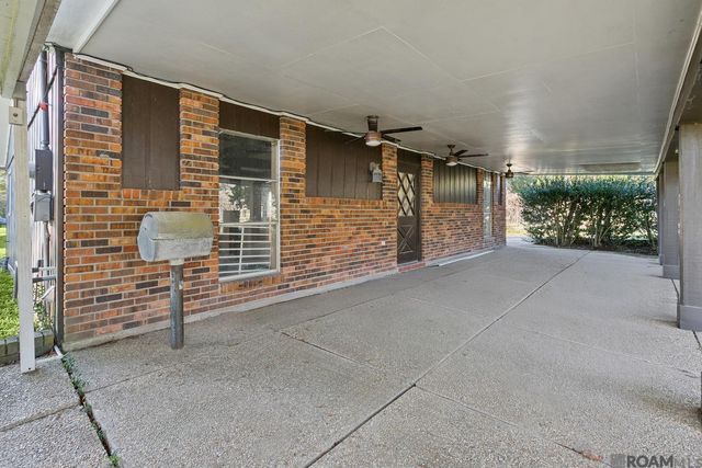 19533 Plank Rd, Zachary, LA 70791