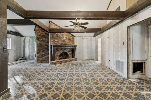 19533 Plank Rd, Zachary, LA 70791