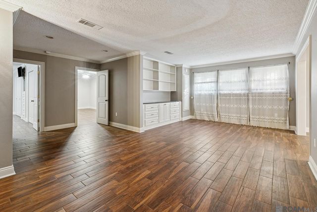 19533 Plank Rd, Zachary, LA 70791