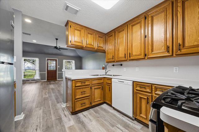 1416 Lemon Lane, La Porte, TX 77571