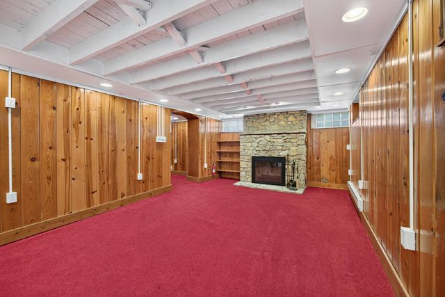 23580 Great River Road, Leclaire, IA 52753