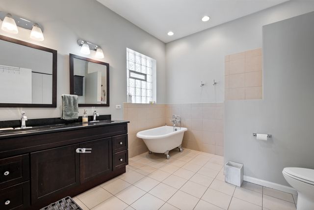1702 W North Avenue A2, Chicago, IL 60622