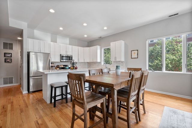 1702 W North Avenue A2, Chicago, IL 60622
