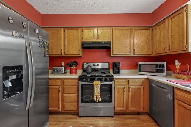 511 Laurel Drive SW, Etna, OH 43062