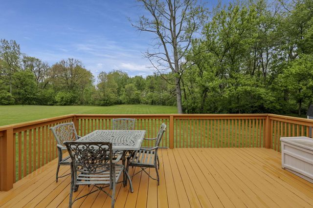 511 Laurel Drive SW, Etna, OH 43062