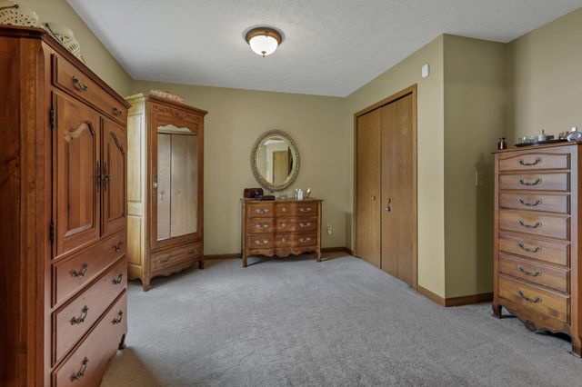 511 Laurel Drive SW, Etna, OH 43062
