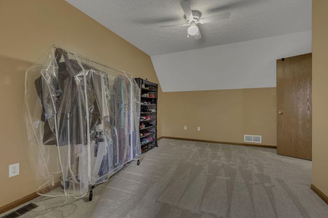 511 Laurel Drive SW, Etna, OH 43062
