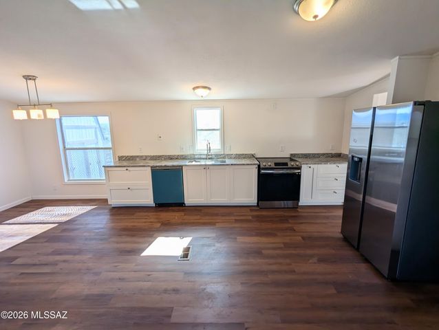 2345 W Baylee Drew Lane, Vail, AZ 85641