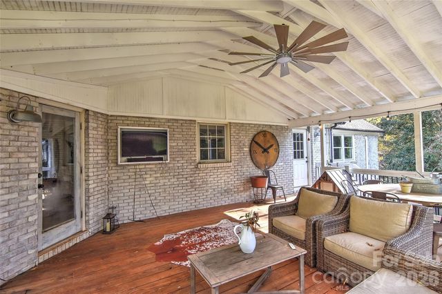 6117 Cherry Tree Lane, Charlotte, NC 28270
