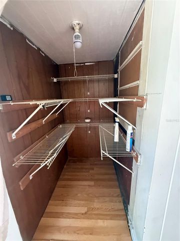 3213 W HARTNETT AVENUE, Tampa, FL 33611