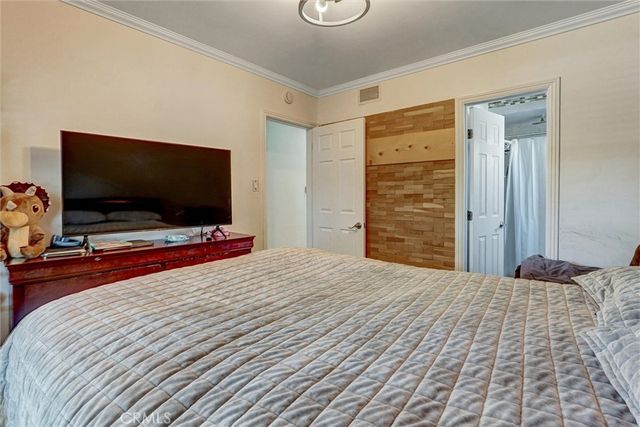 20355 Mobile, Winnetka, CA 91306