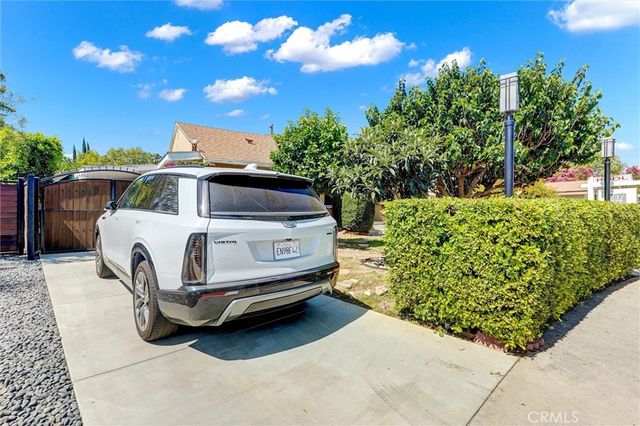 20355 Mobile, Winnetka, CA 91306