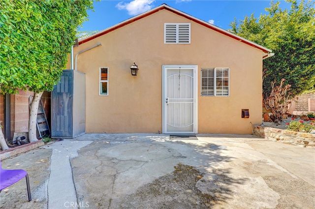 20355 Mobile, Winnetka, CA 91306