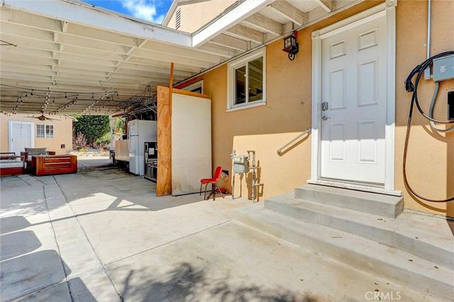 20355 Mobile, Winnetka, CA 91306