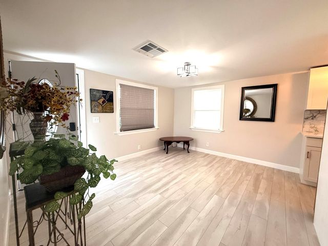 1093 Highview Road, Lantana, FL 33462