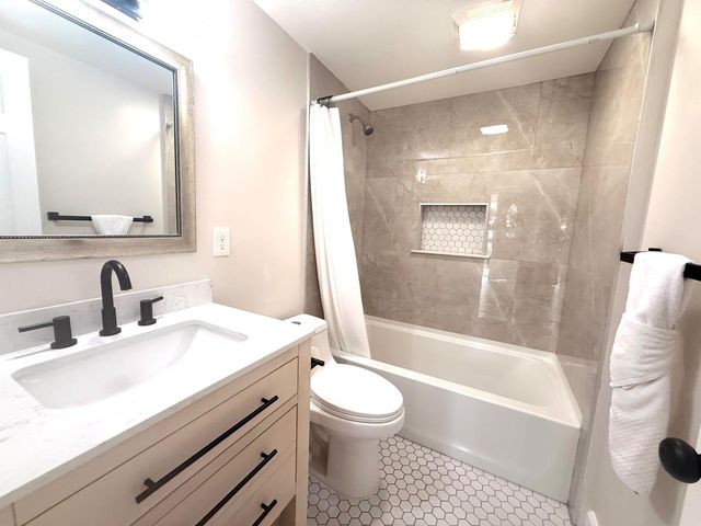 1093 Highview Road, Lantana, FL 33462