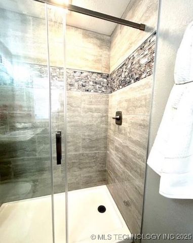 711 N SW, Ardmore, OK 73401