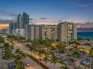 3801 S Ocean Drive 7V, Hollywood, FL 33019