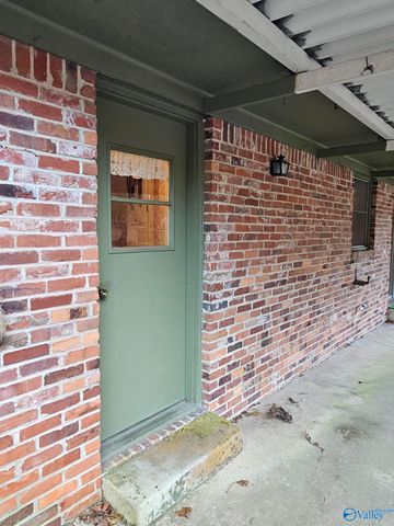 302 Jo Cyn Drive, Glencoe, AL 35905