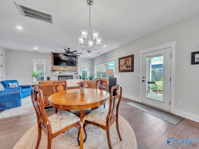 24559 Beacon Circle, Athens, AL 35613