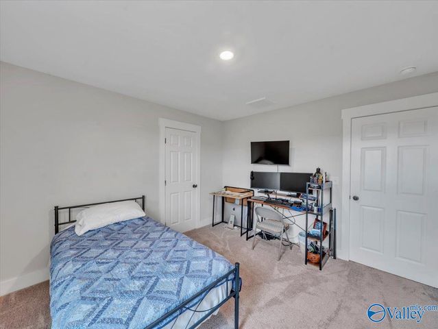 24559 Beacon Circle, Athens, AL 35613