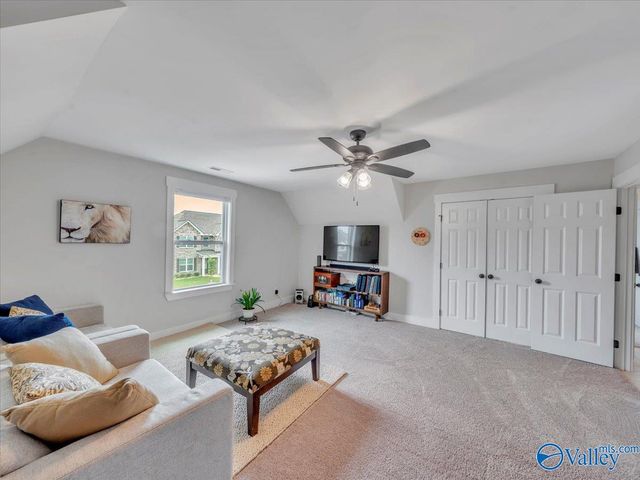 24559 Beacon Circle, Athens, AL 35613