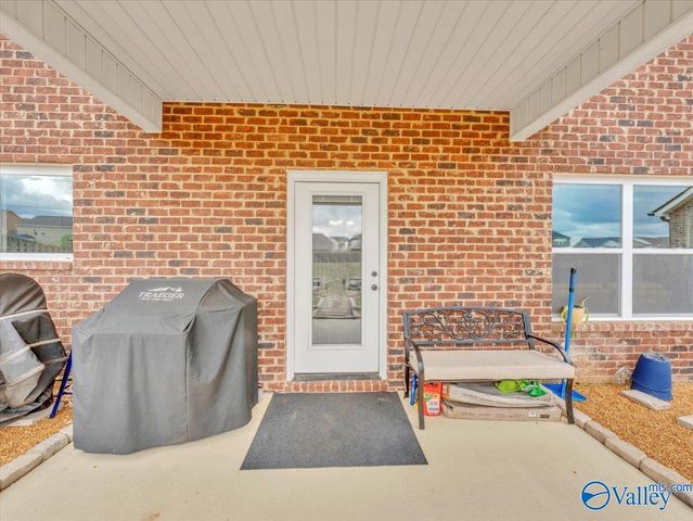 24559 Beacon Circle, Athens, AL 35613