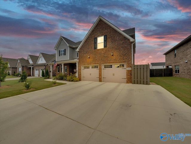 24559 Beacon Circle, Athens, AL 35613