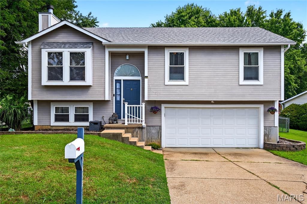 3653 N Meadow Mill Drive, Arnold, MO 63010