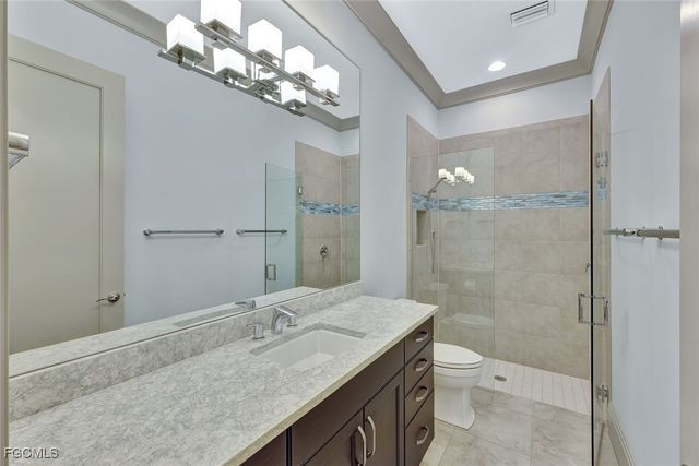 5817 Harbour CIR, Cape Coral, FL 33914