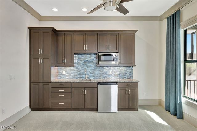 5817 Harbour CIR, Cape Coral, FL 33914