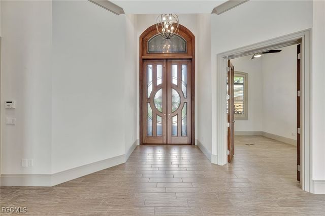 5817 Harbour CIR, Cape Coral, FL 33914