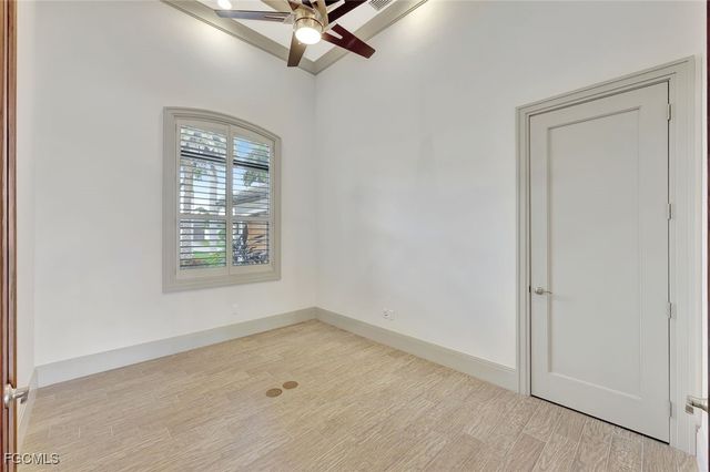 5817 Harbour CIR, Cape Coral, FL 33914