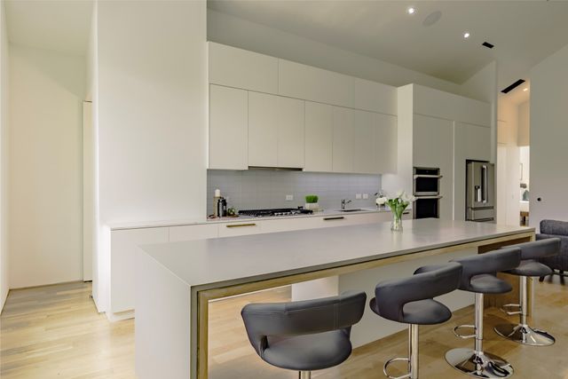 1504 Burlew Street 101, Dallas, TX 75204