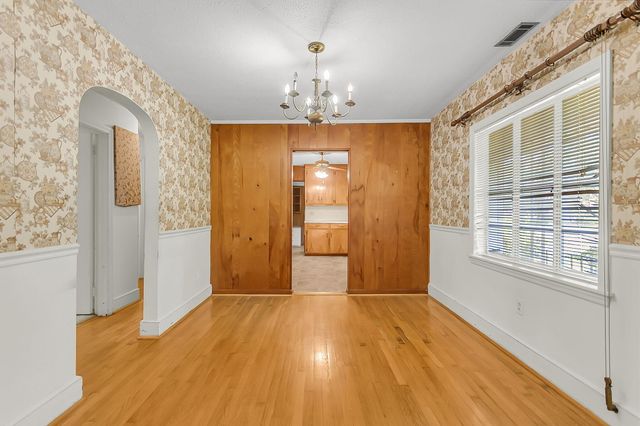 1024 Lepley Road, Hanahan, SC 29410
