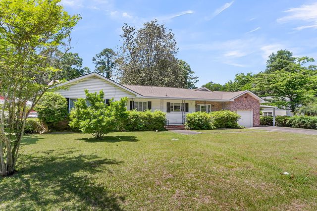 1024 Lepley Road, Hanahan, SC 29410