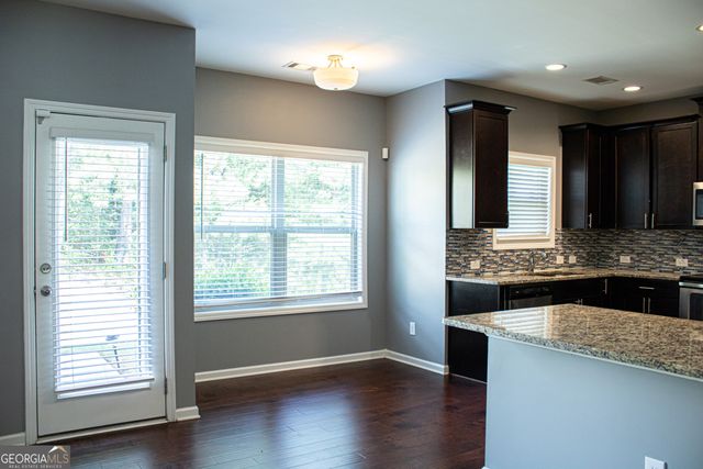 7789 Village Pass, Fairburn, GA 30213