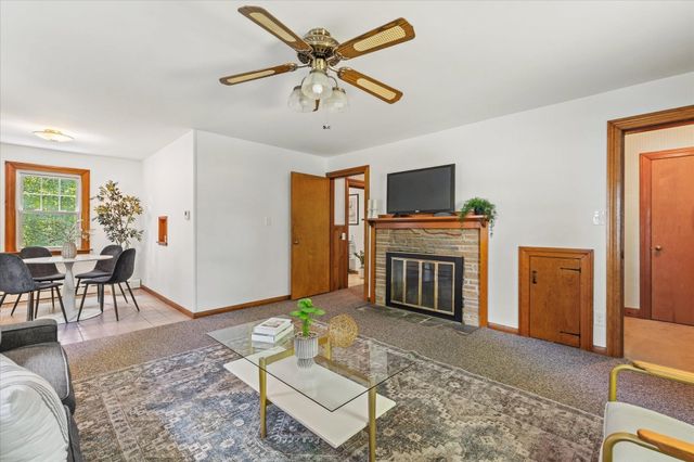 78 Pierce Street, West Boylston, MA 01583
