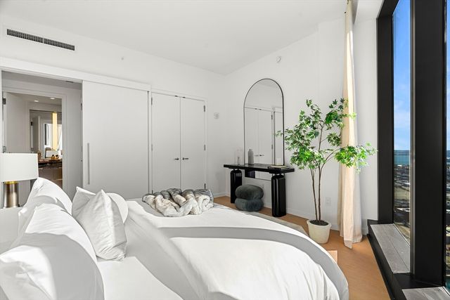 682 Atlantic Ave 40B, Boston, MA 02111