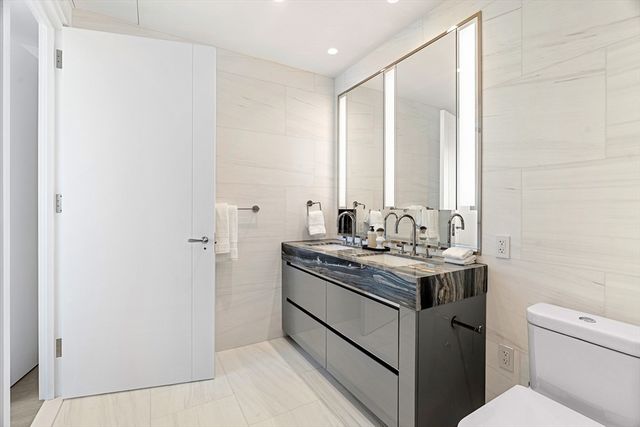 682 Atlantic Ave 40B, Boston, MA 02111